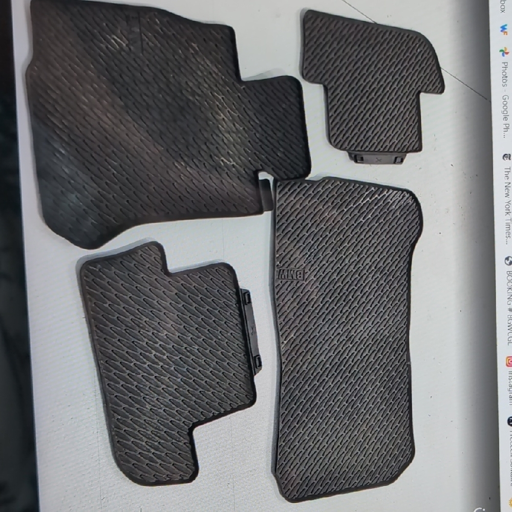 BMW Black Rubber Floor Mat Set